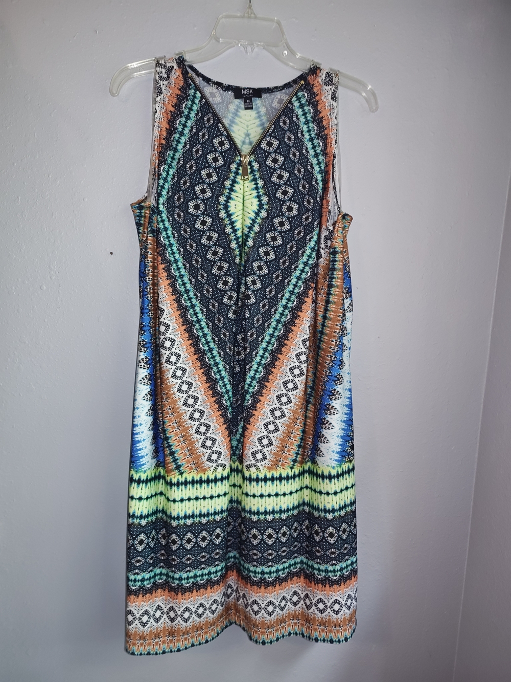 Plus Size MSK Vibrant Chevron Sleeveless Shift Dress in Navy, Teal & Orange
